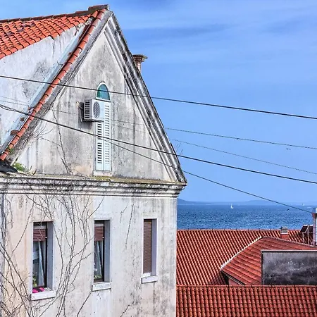 Apartament Lana- Enjoy Old Town And Promenade شقة *
