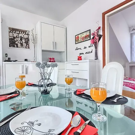 Apartament Lana- Enjoy Old Town And Promenade *