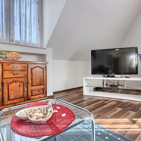 Apartament Lana- Enjoy Old Town And Promenade Split